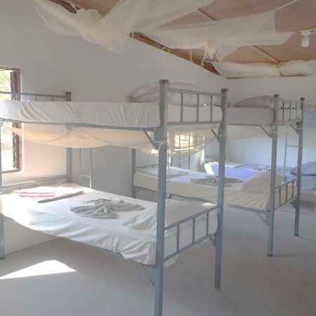 Atauro Dive Resort Backpackers Hostel Beloi Εξωτερικό φωτογραφία